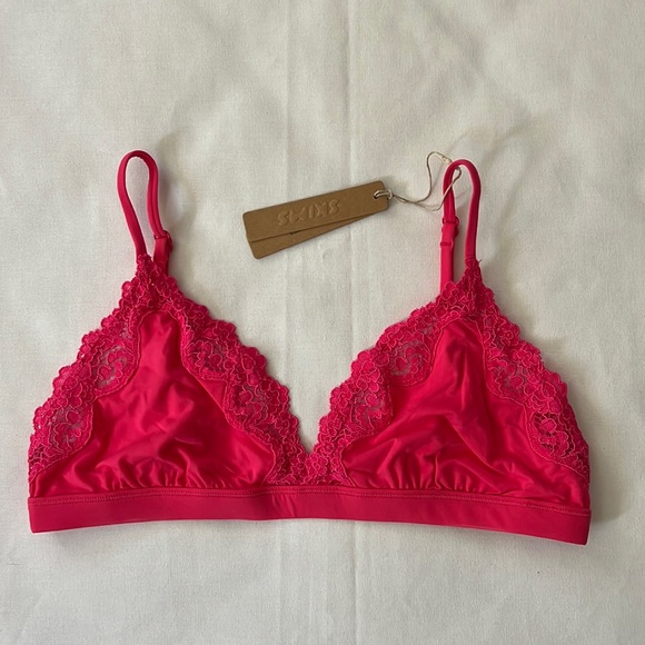 SKIMS FITS EVERYBODY CORDED LACE TRIANGLE BRALETTE - Picture 2 of 6